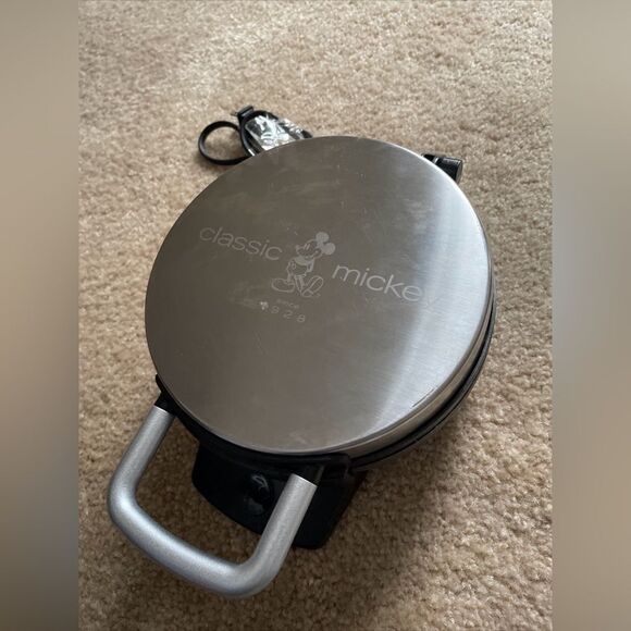 Disney Classic Mickey Waffle Maker - Picture 1 of 4